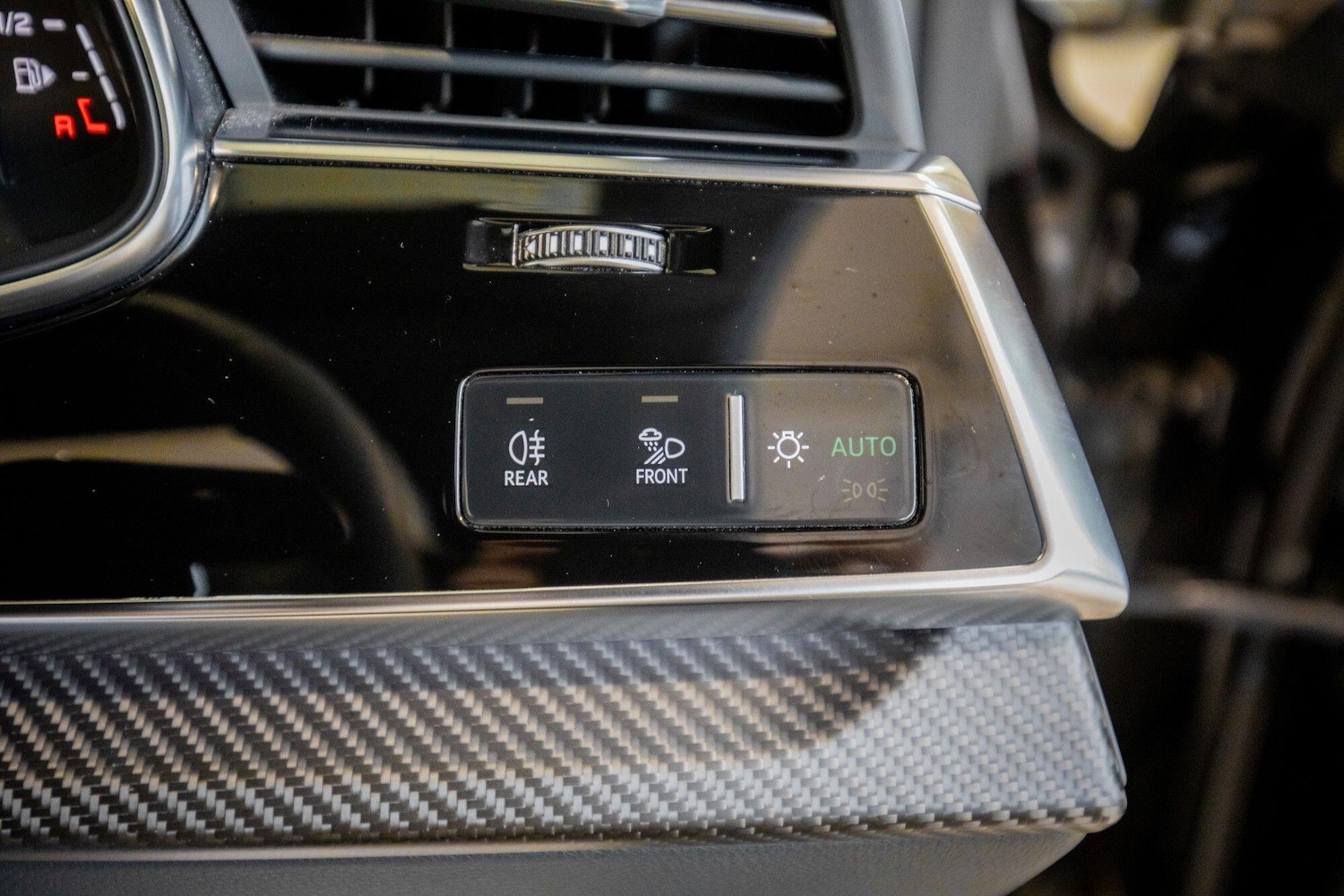 Used Audi RS Q8 for sale - 76825170: Photo 24