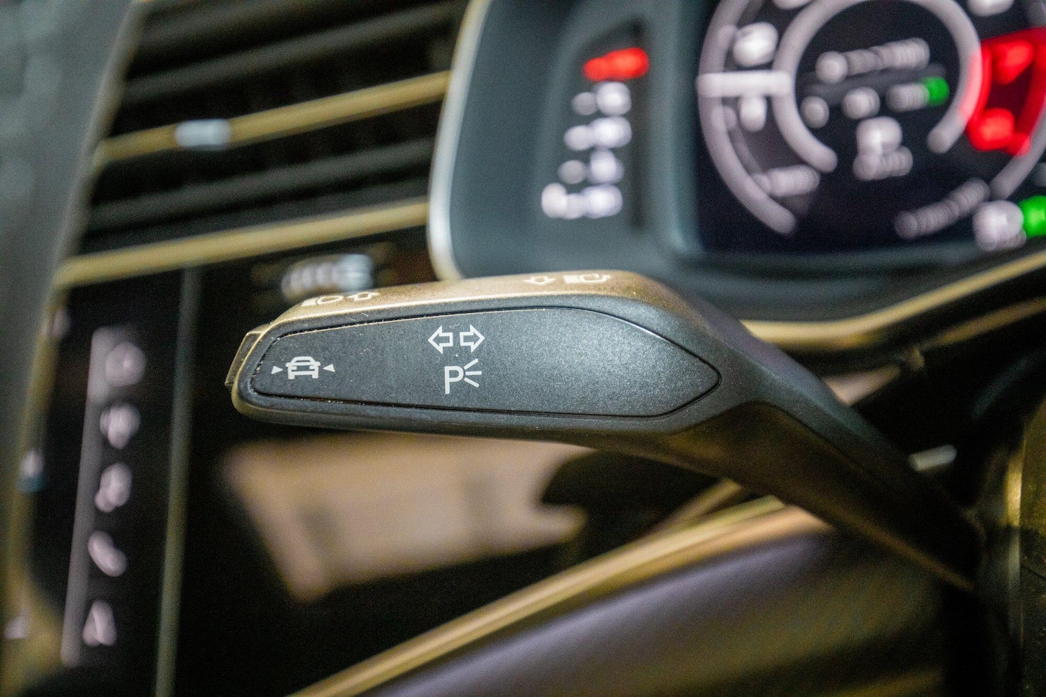 Used Audi RS Q8 for sale - 76825170: Photo 28