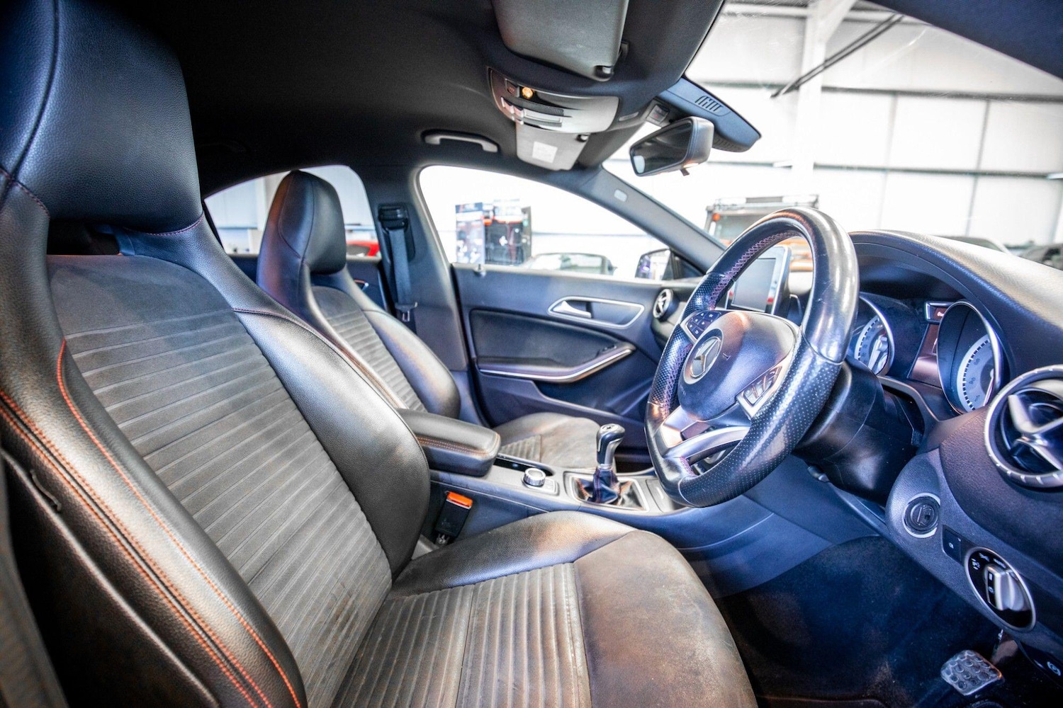 Used Mercedes-Benz CLA for sale - 77957657: Photo 2