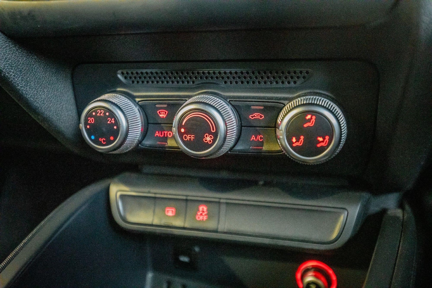 Used Audi A1 2013 for sale - 77612957: Photo 24