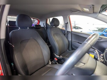 Used Hyundai i10 2019 for sale - 78170486: Photo