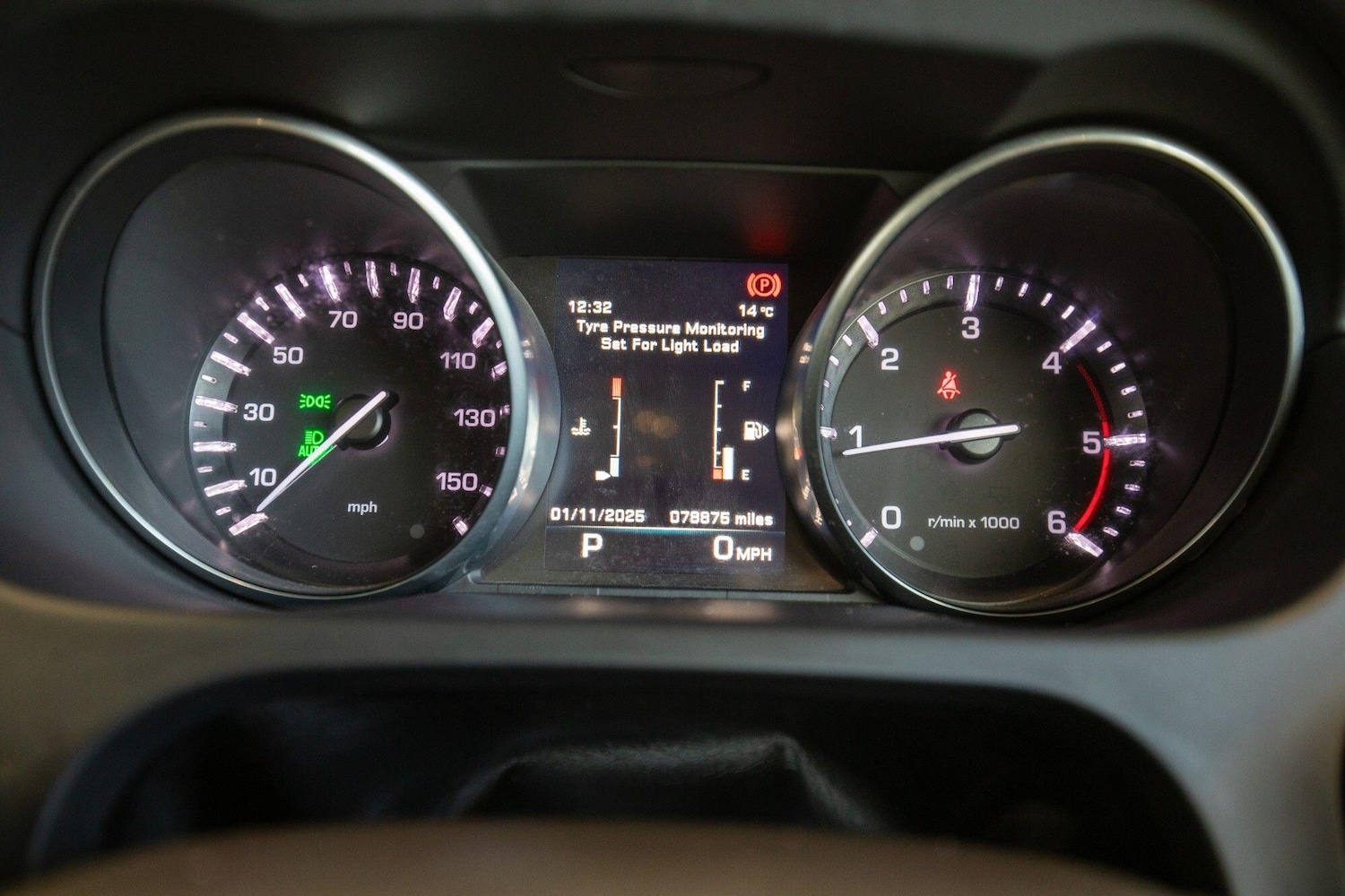 Used Land Rover Discovery Sport 2016 for sale - 76823950: Photo 18