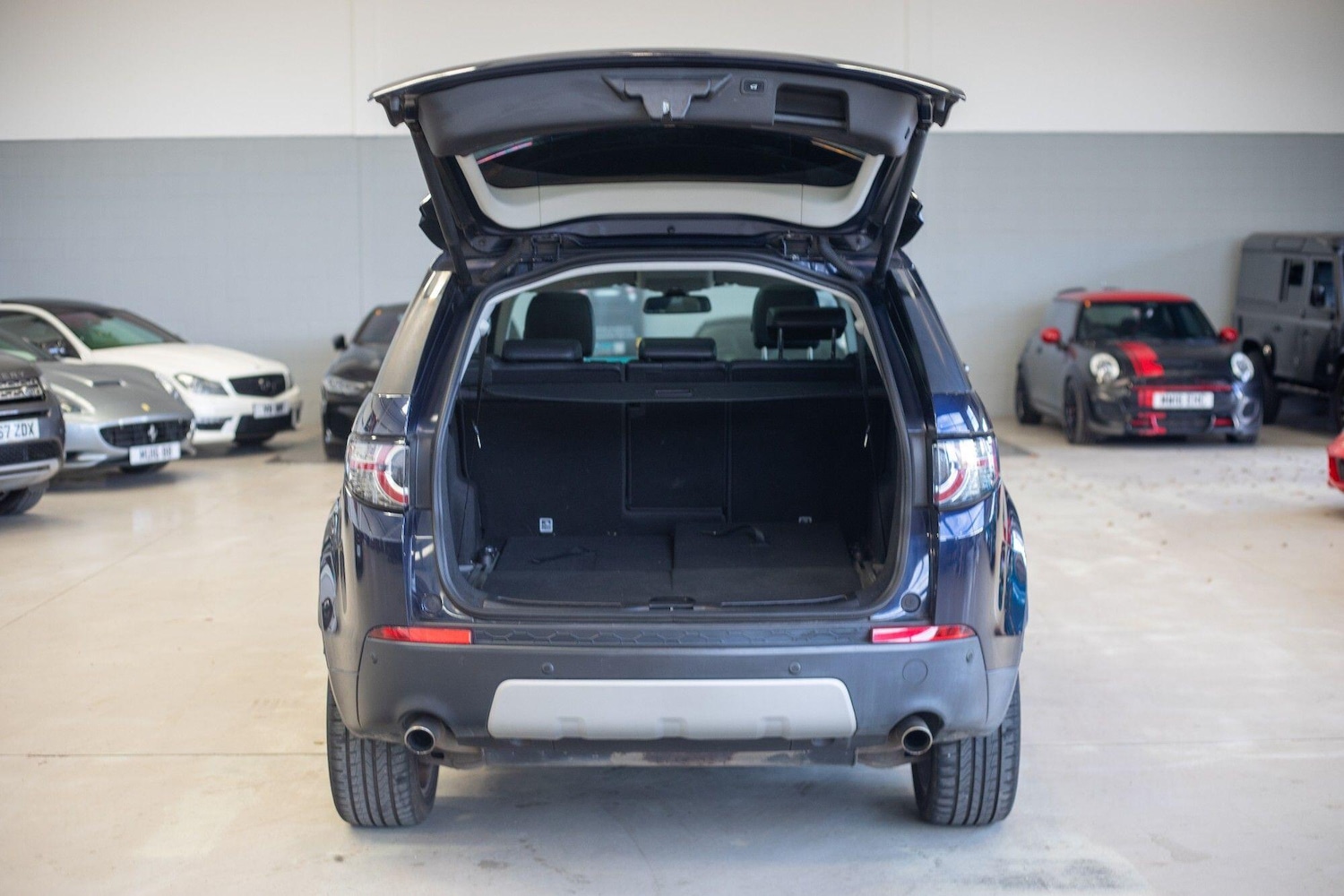 Used Land Rover Discovery Sport 2016 for sale - 76823950: Photo 36