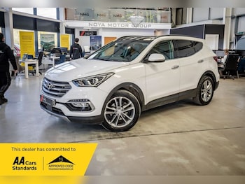 Used Hyundai Santa Fe 2015 for sale - 78607519: Photo