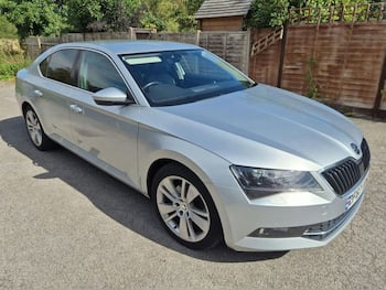 Used Skoda Superb 2018 for sale - 79884253: Photo