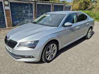 Used Skoda Superb 2018 for sale - 79884253: Photo