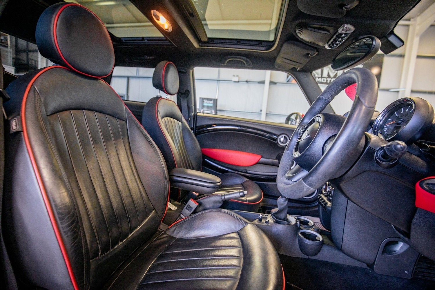 Used MINI Hatch 2011 for sale - 77550312: Photo 13