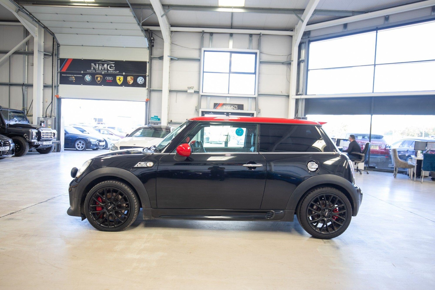 Used MINI Hatch 2011 for sale - 77550312: Photo 30