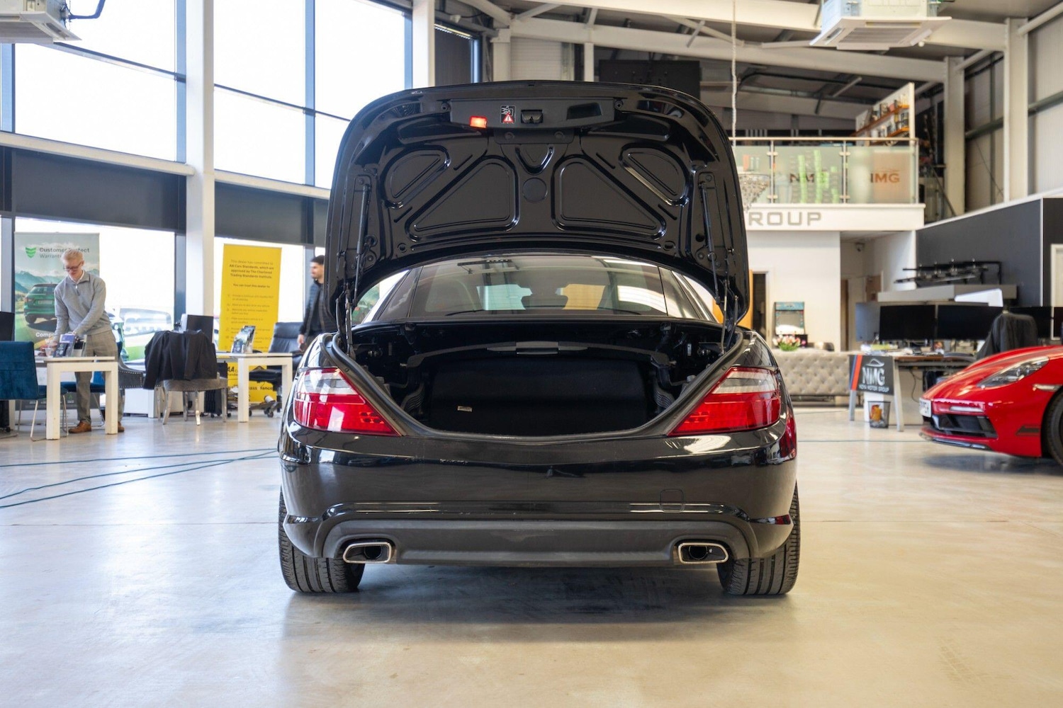 Used Mercedes-Benz SLK 2015 for sale - 78033785: Photo 25