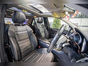 Used Mercedes-Benz M Class 2015 for sale - 76823512: Photo