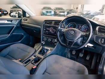 Used Volkswagen Golf 2019 for sale - 79708622: Photo