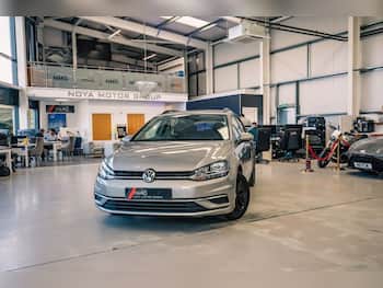 Used Volkswagen Golf 2019 for sale - 79708622: Photo