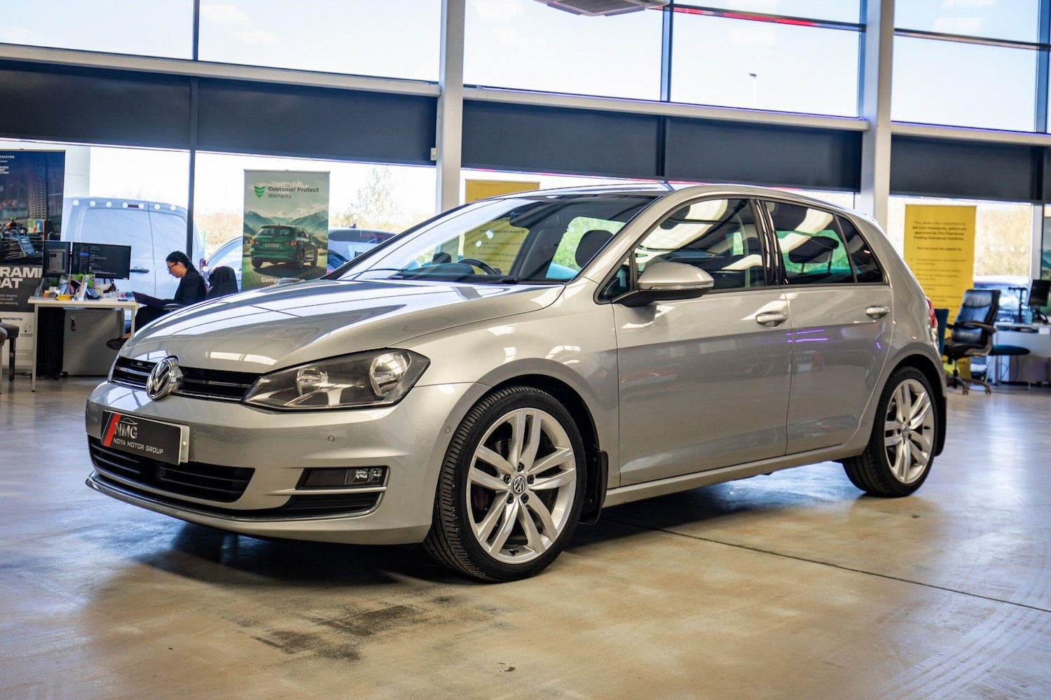 Used Volkswagen Golf 2014 for sale - 78063007: Photo 11