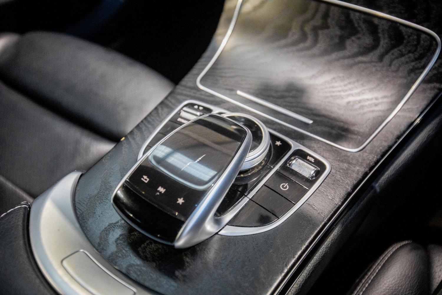 Used Mercedes-Benz C Class 2018 for sale - 76825173: Photo 32