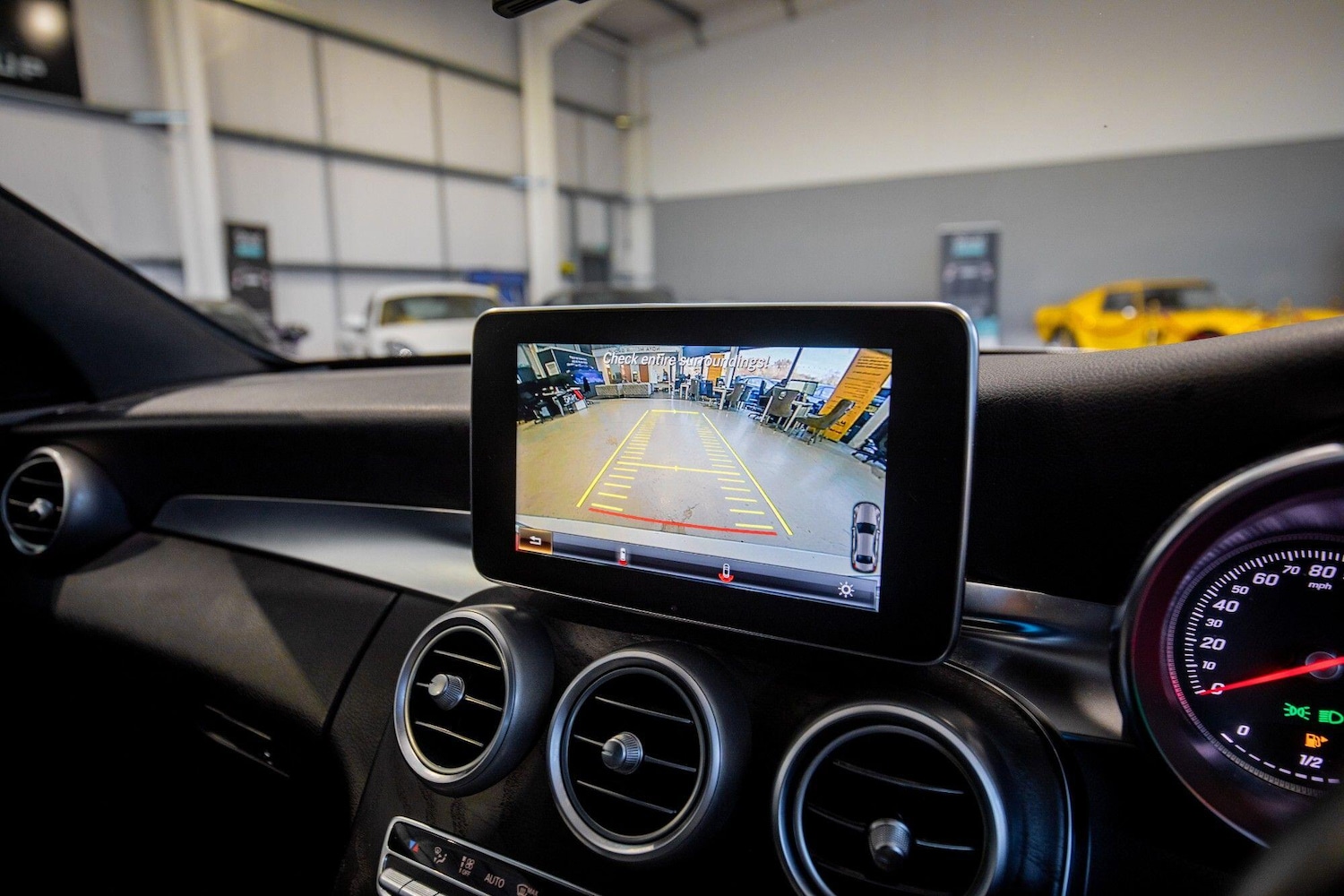 Used Mercedes-Benz C Class 2018 for sale - 76825173: Photo 36