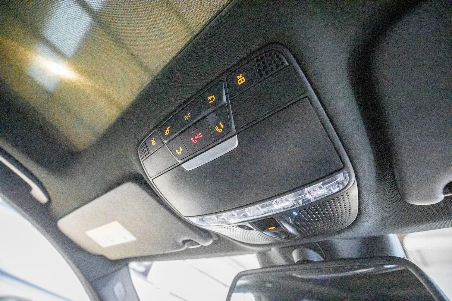 Used Mercedes-Benz C Class 2018 for sale - 76825173: Photo 40