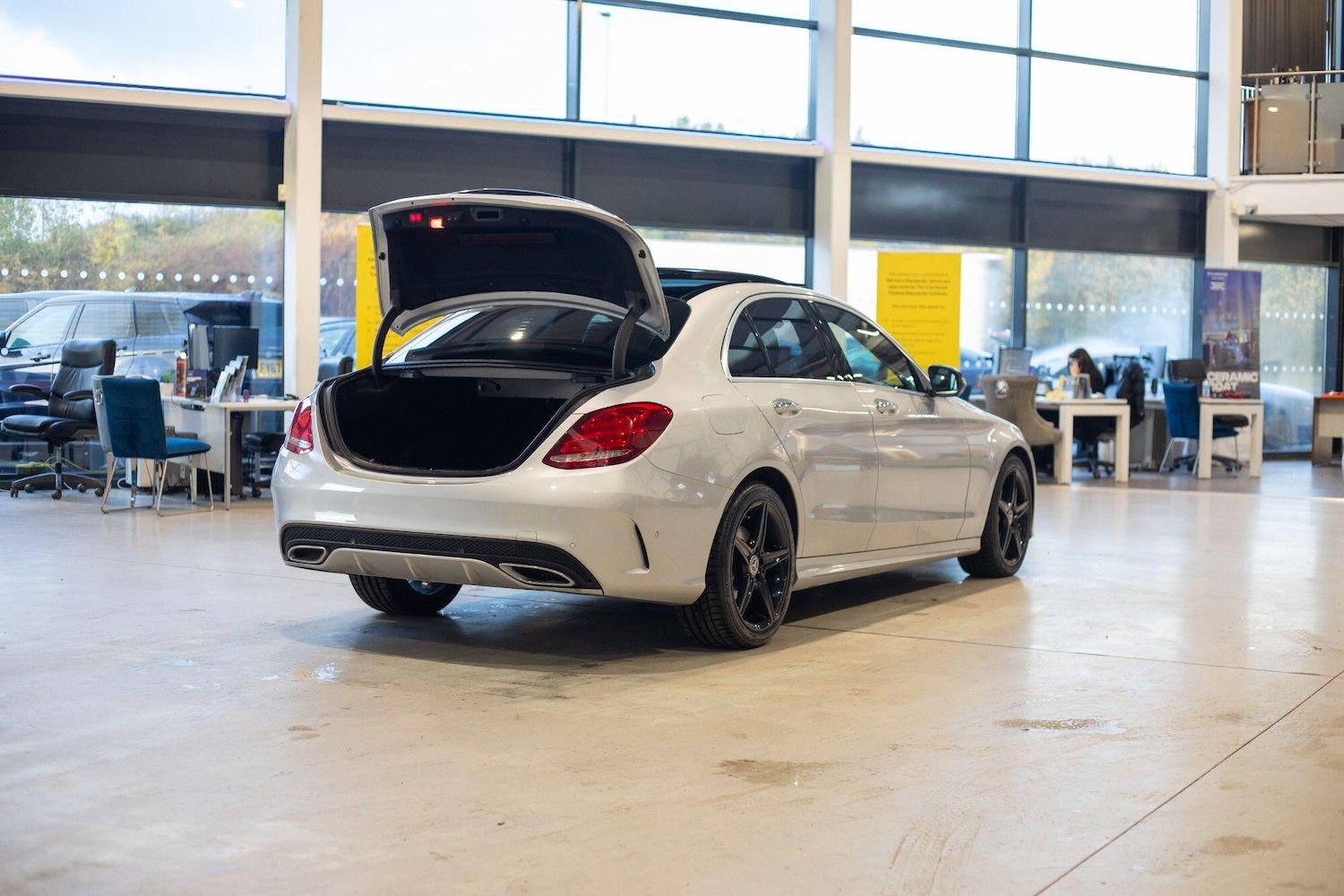 Used Mercedes-Benz C Class 2018 for sale - 76825173: Photo 48