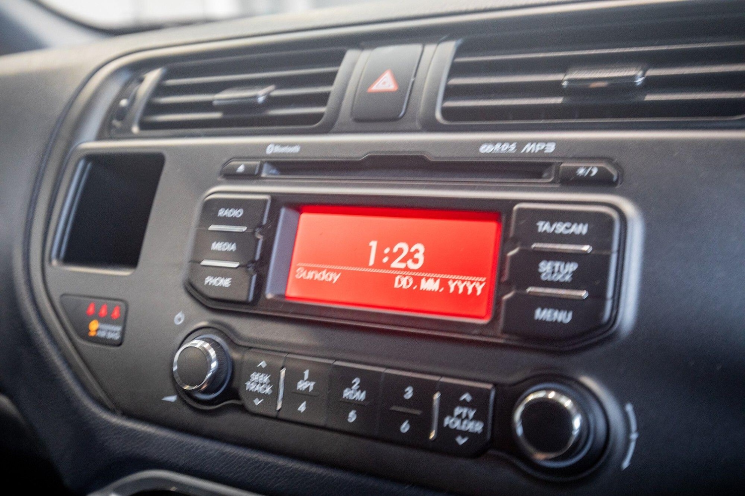 Used Kia Rio 2016 for sale - 76824470: Photo 24