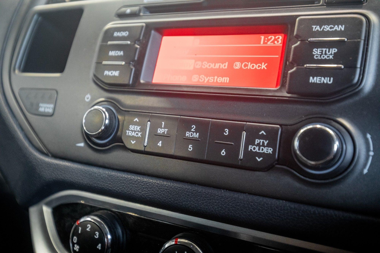 Used Kia Rio 2016 for sale - 76824470: Photo 31