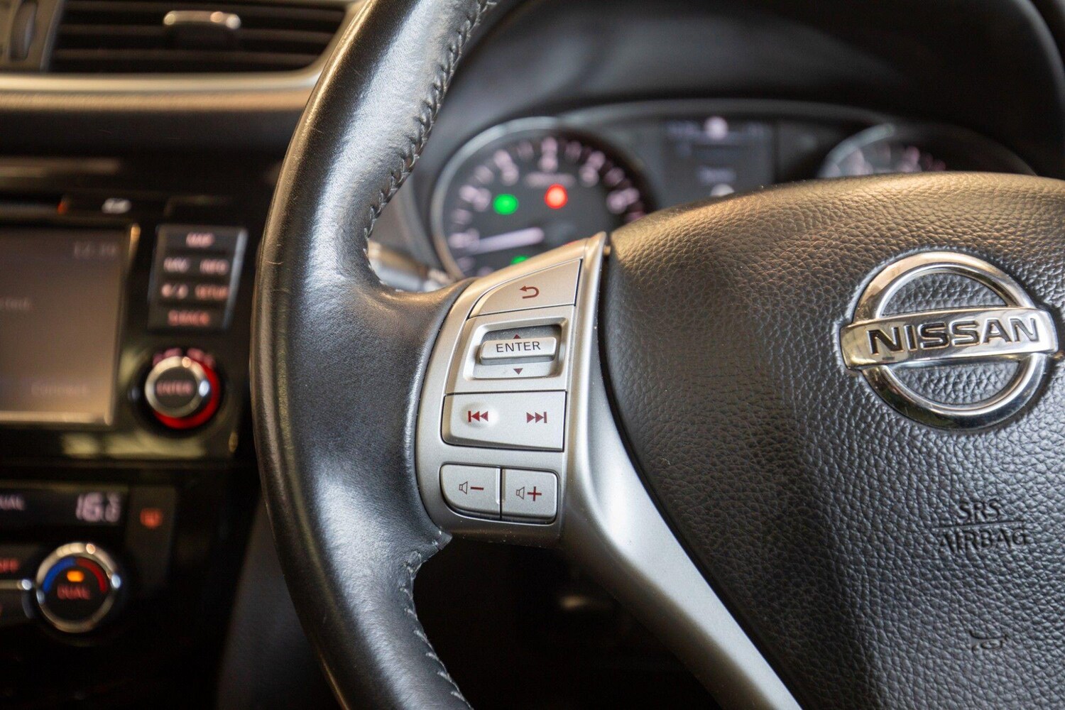 Used Nissan Qashqai 2017 for sale - 78058392: Photo 16