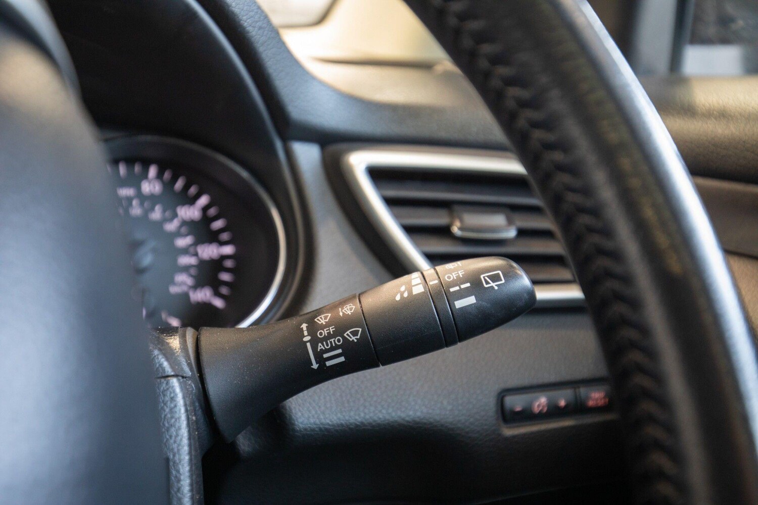 Used Nissan Qashqai 2017 for sale - 78058392: Photo 19