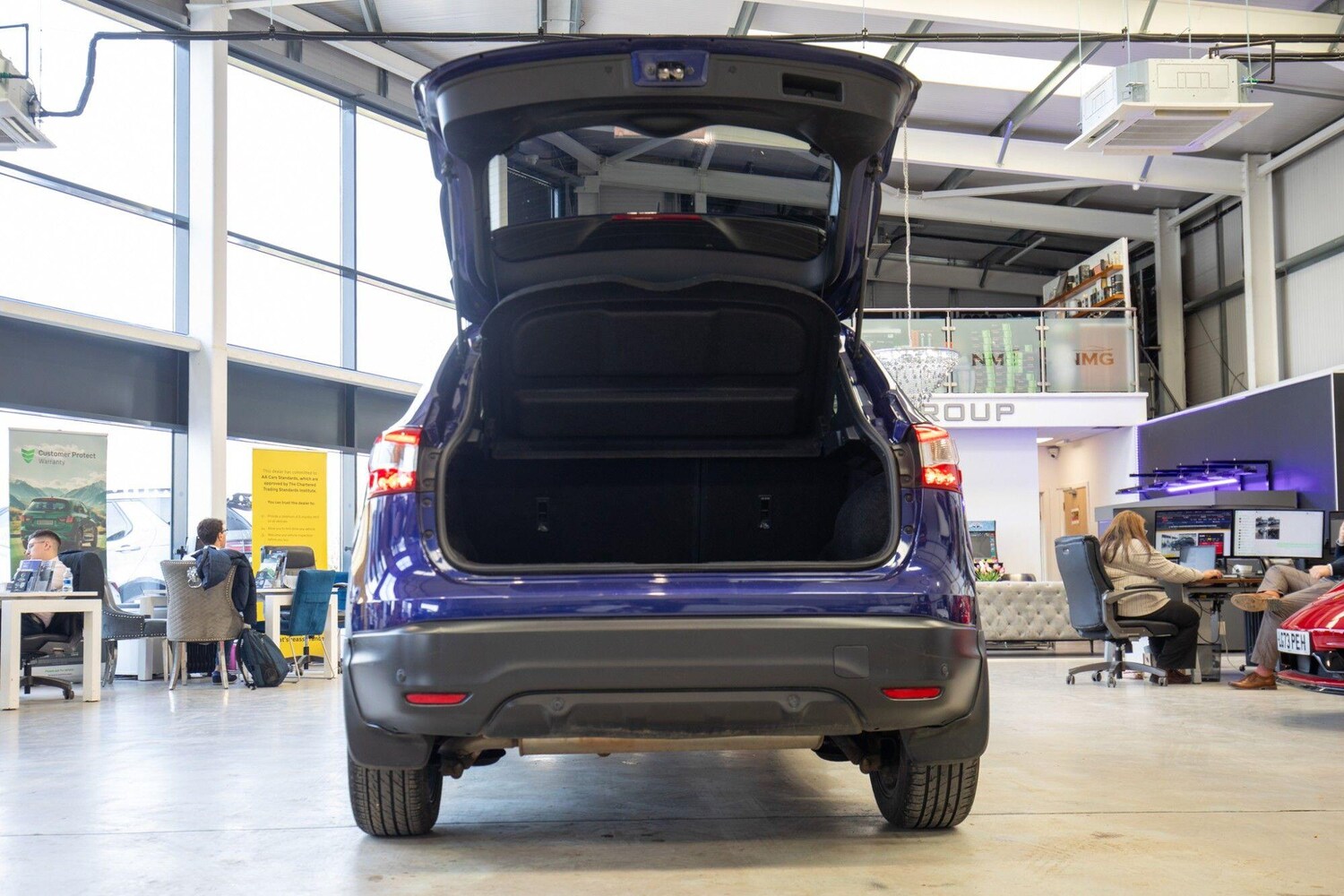 Used Nissan Qashqai 2017 for sale - 78058392: Photo 28