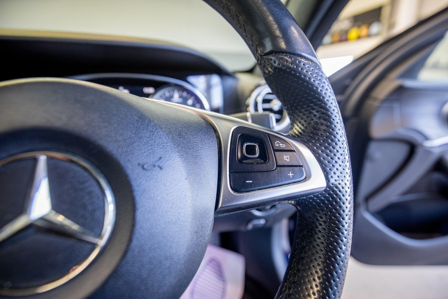 Used Mercedes-Benz E Class 2016 for sale - 76823901: Photo 20