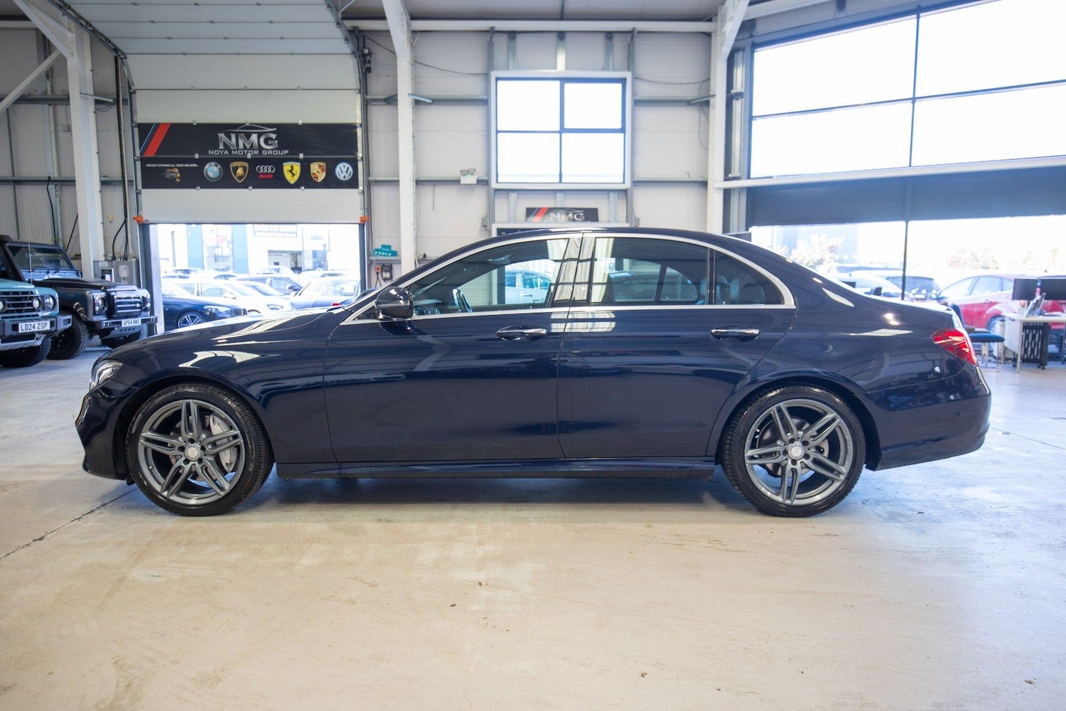 Used Mercedes-Benz E Class 2016 for sale - 76823901: Photo 41