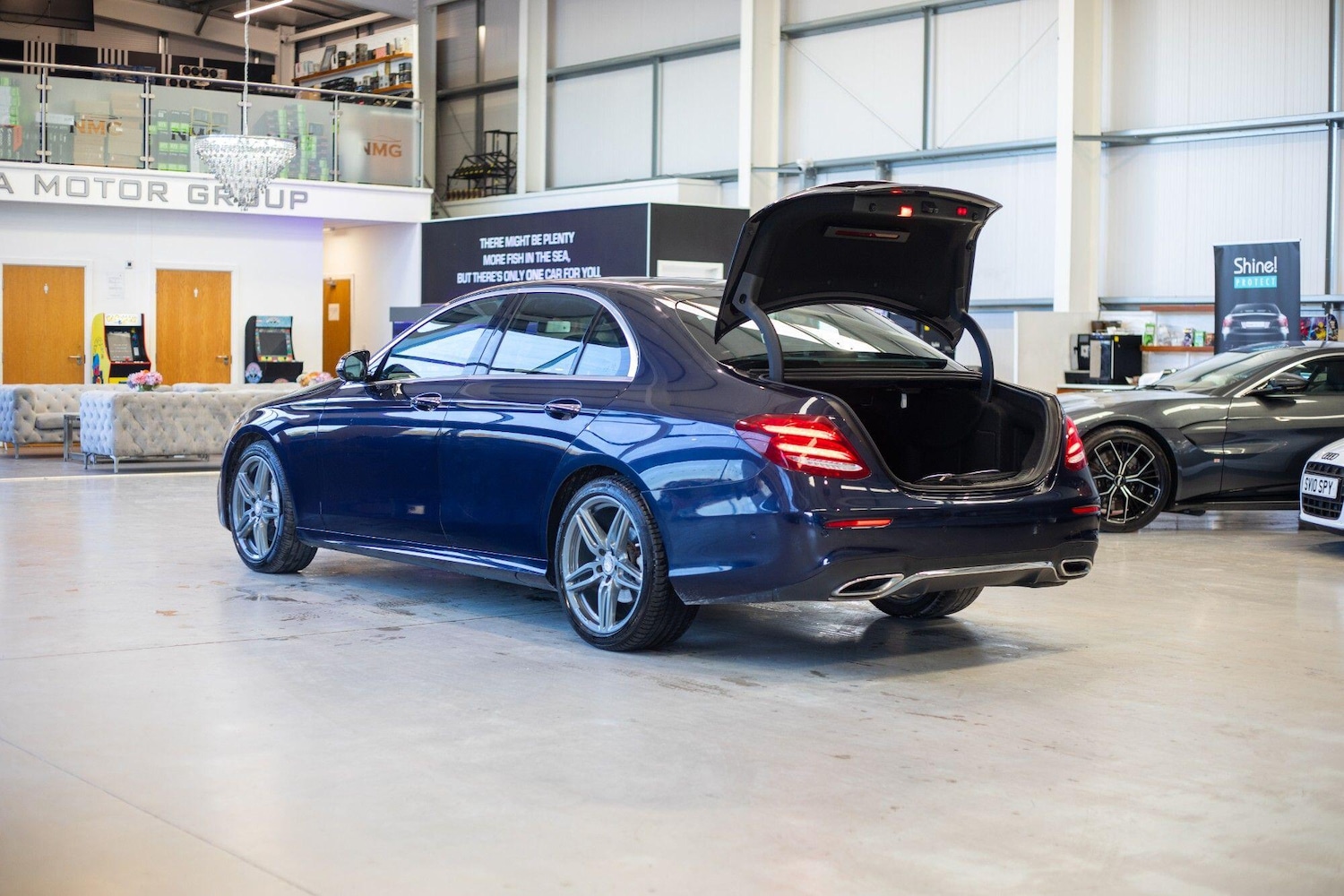 Used Mercedes-Benz E Class 2016 for sale - 76823901: Photo 46