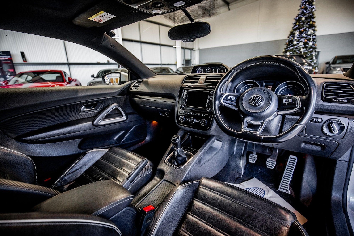 Used Volkswagen Scirocco 2017 for sale - 77130895: Photo 14