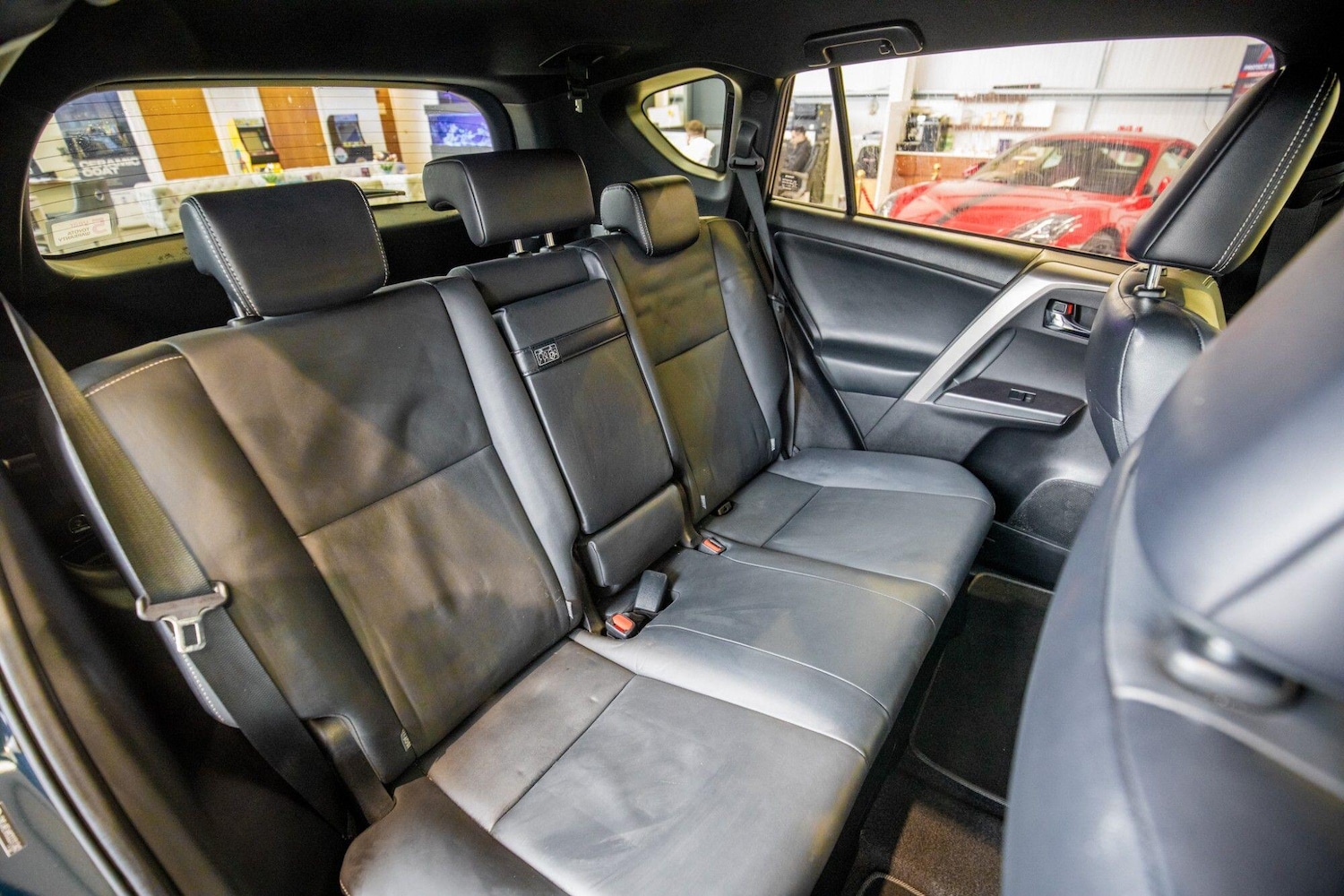 Used Toyota RAV4 for sale - 78007820: Photo 18