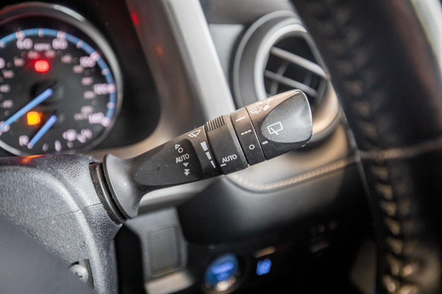 Used Toyota RAV4 for sale - 78007820: Photo 27