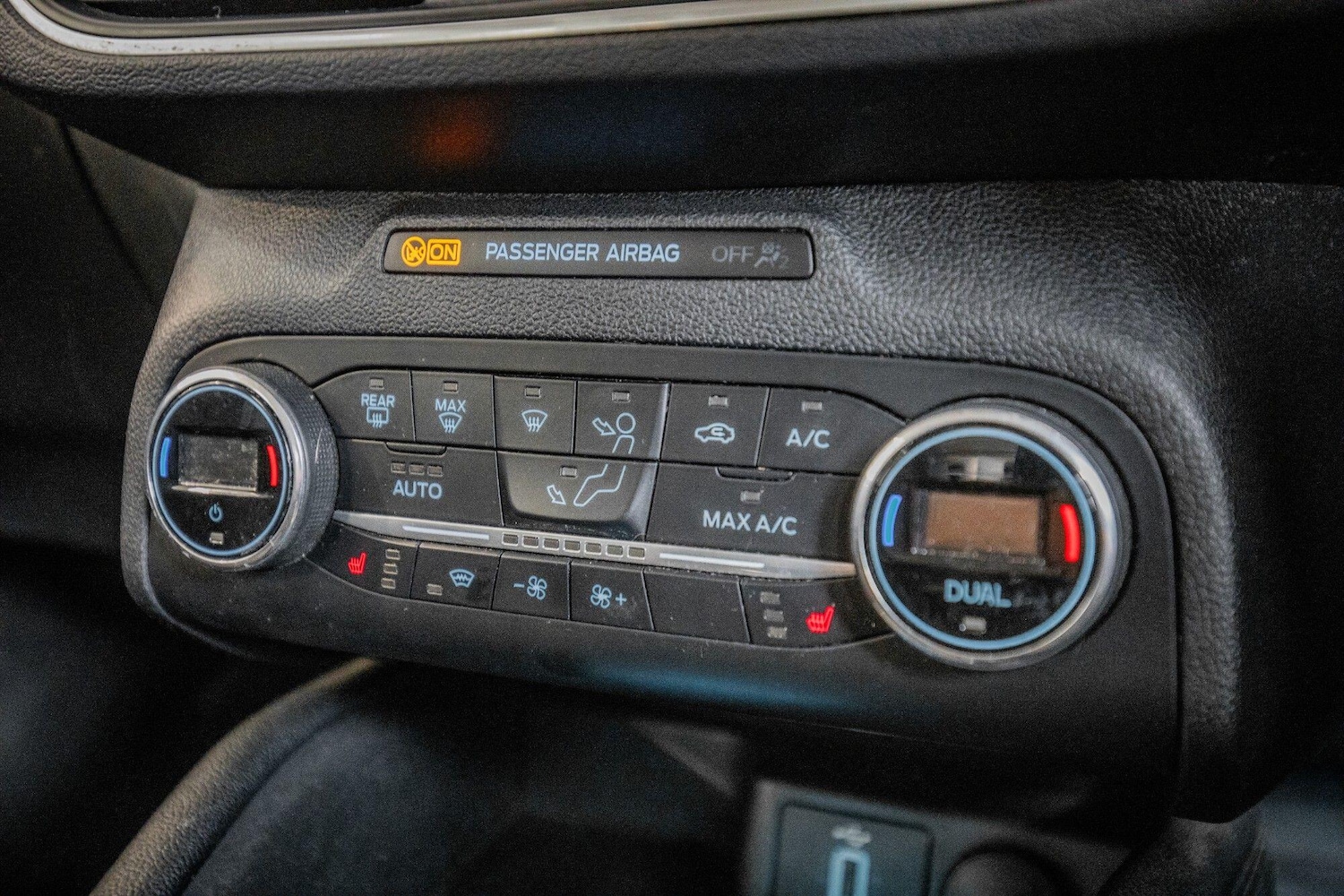 Used Ford Focus for sale - 76824950: Photo 28