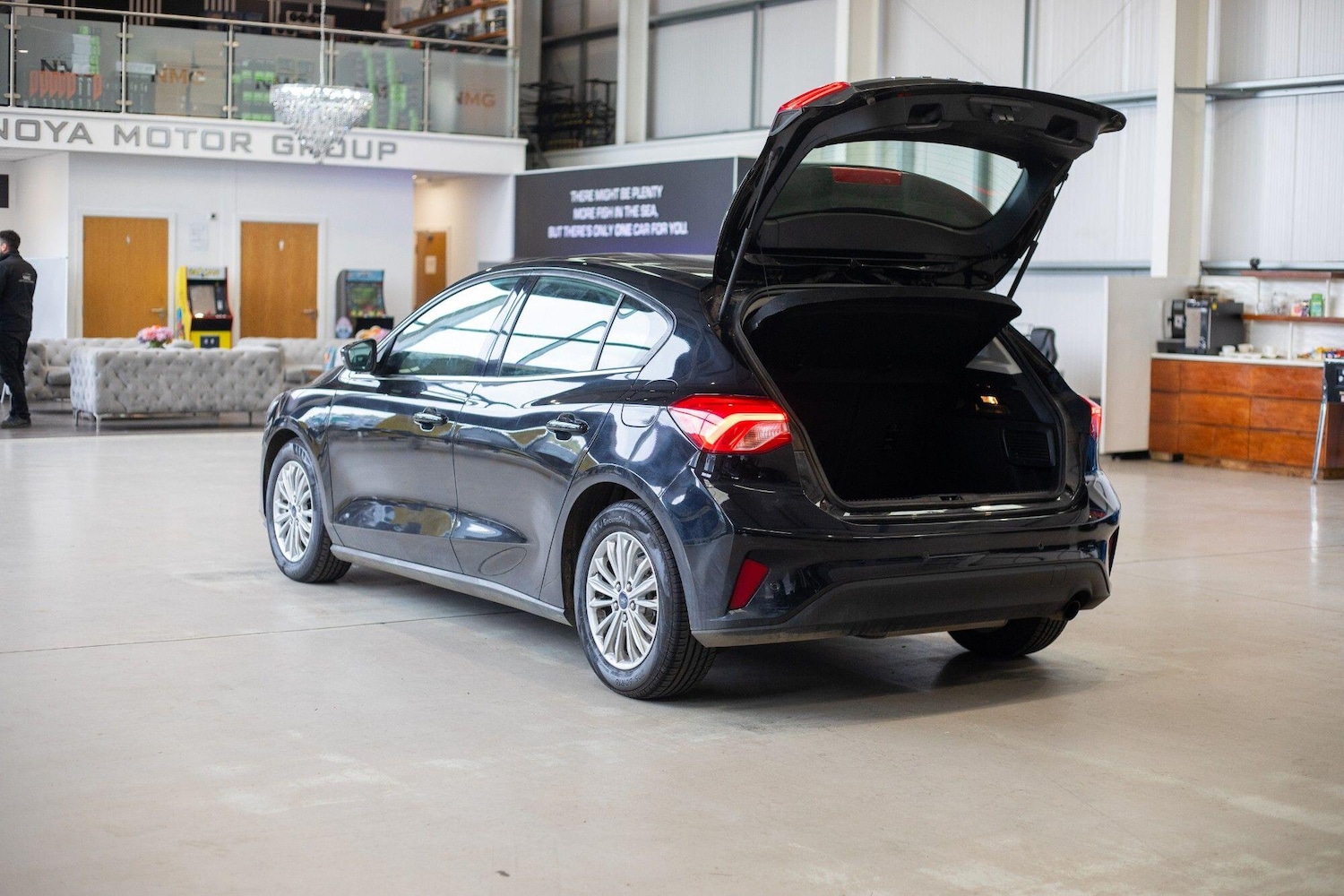 Used Ford Focus for sale - 76824950: Photo 37