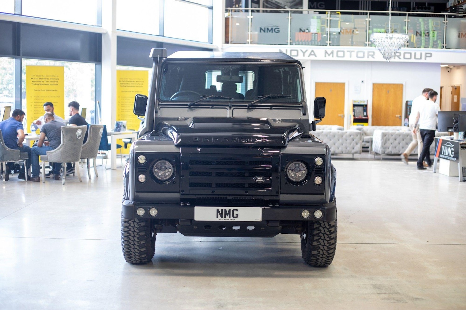 Used Land Rover Defender for sale - 76825186: Photo 10