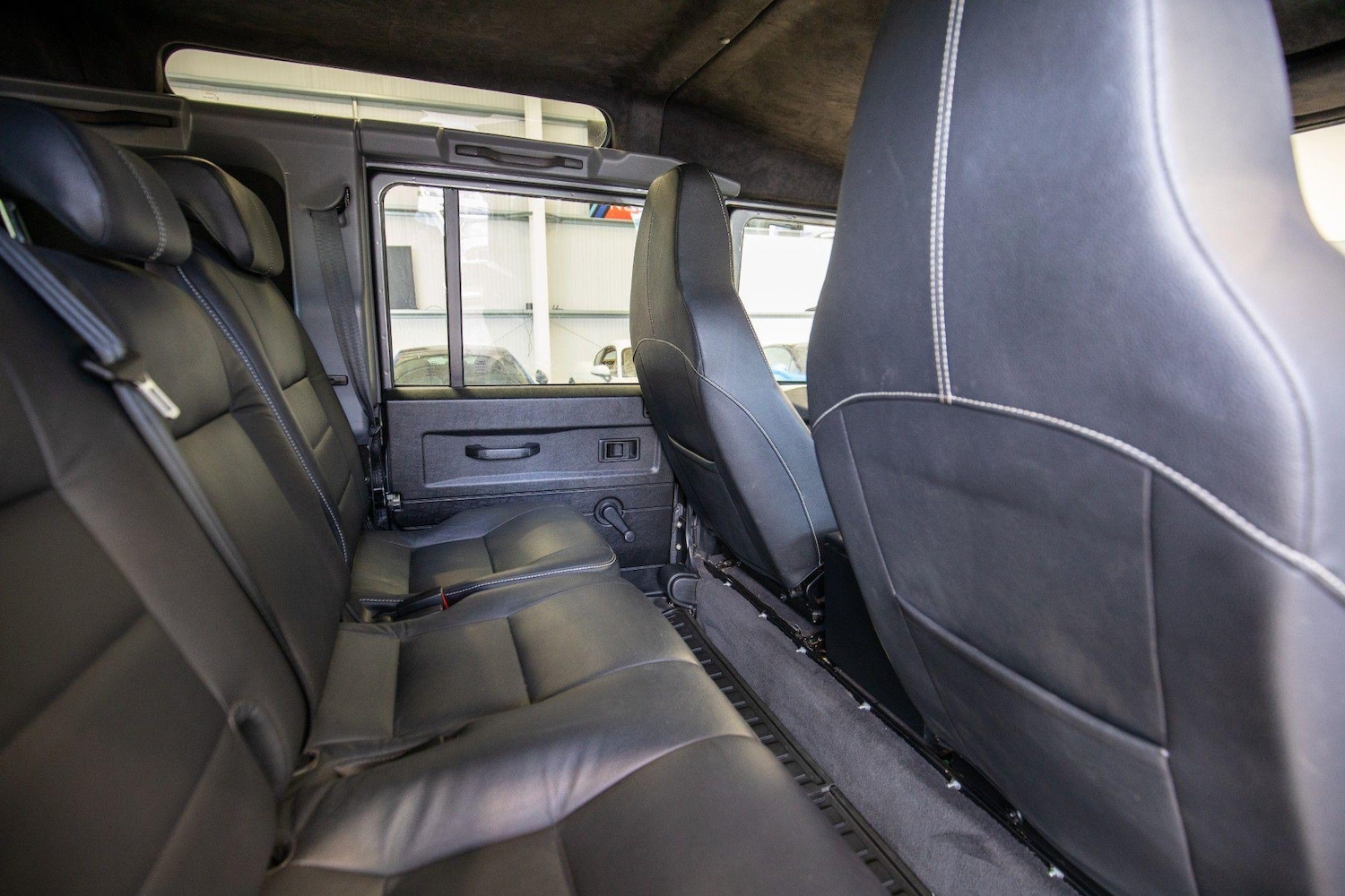 Used Land Rover Defender for sale - 76825186: Photo 12