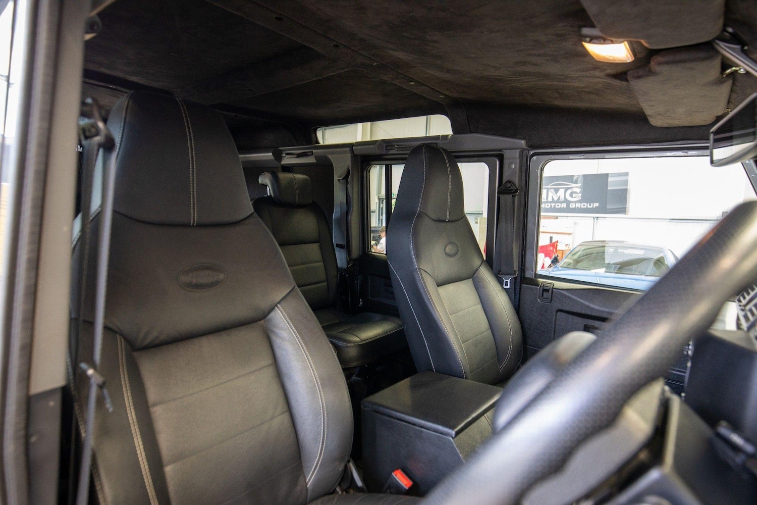 Used Land Rover Defender for sale - 76825186: Photo 2