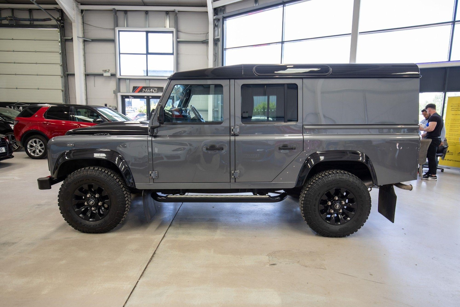 Used Land Rover Defender for sale - 76825186: Photo 26
