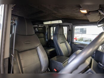 Used Land Rover Defender 2015 for sale - 76825186: Photo