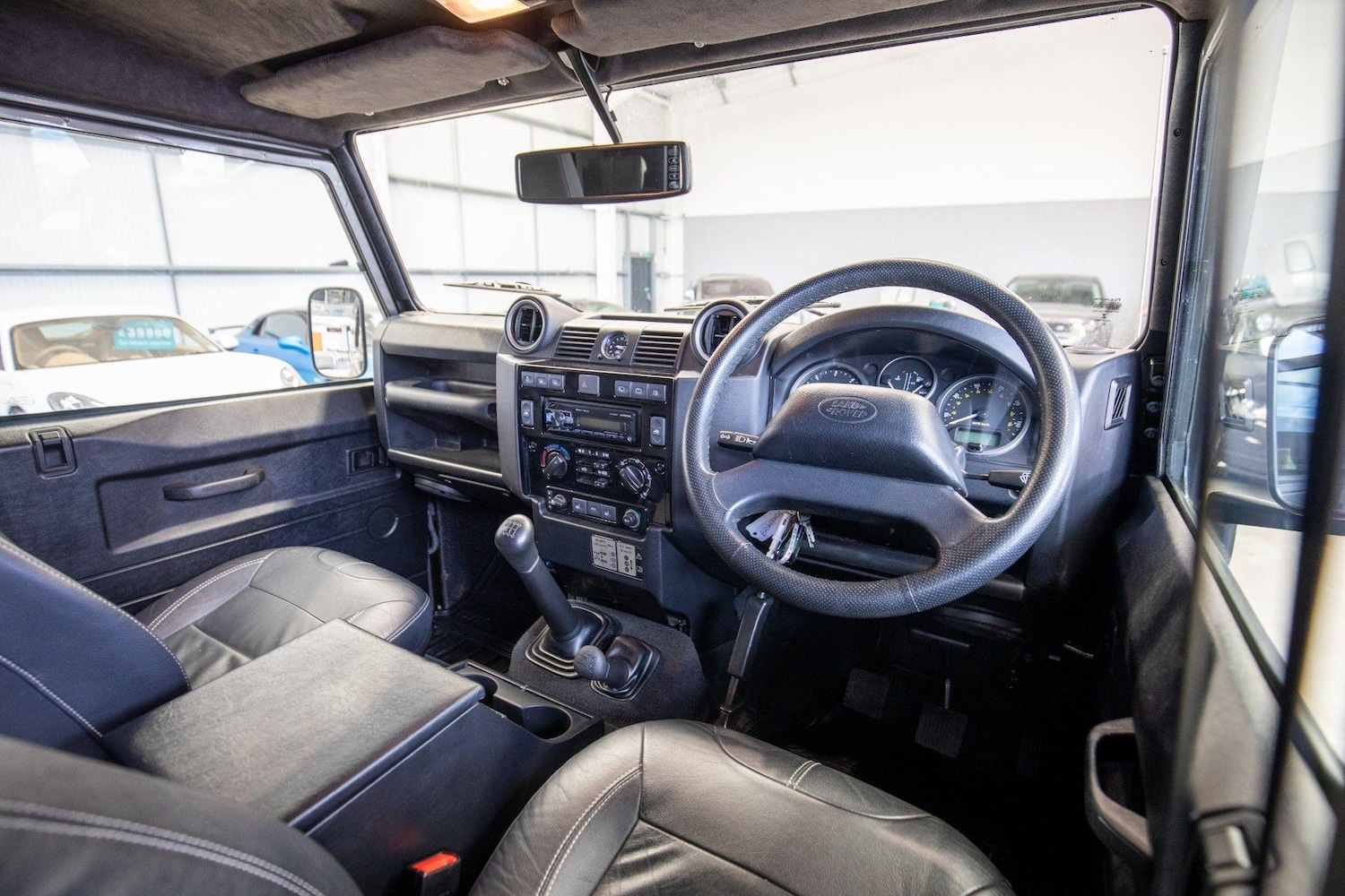 Used Land Rover Defender for sale - 76825186: Photo 3