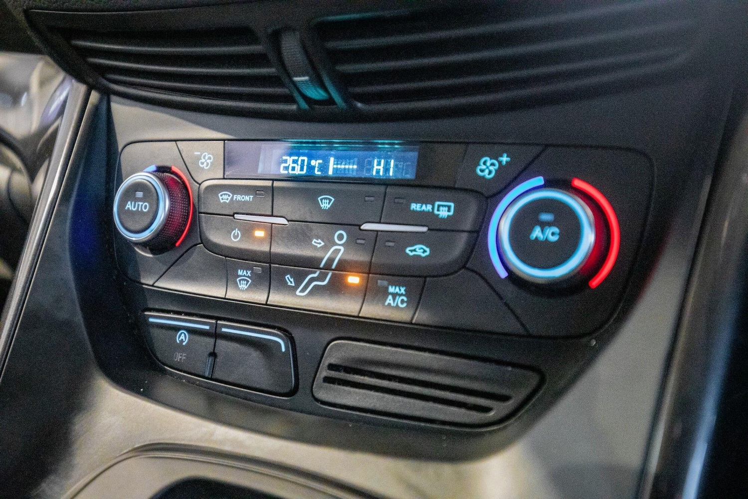 Used Ford Grand C-Max 2016 for sale - 77597781: Photo 26