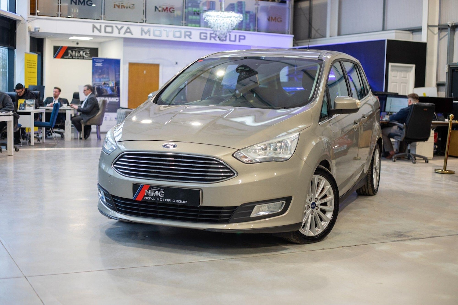 Used Ford Grand C-Max 2016 for sale - 77597781: Photo 5