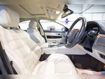 Used Jaguar XF 2014 for sale - 78156555: Photo