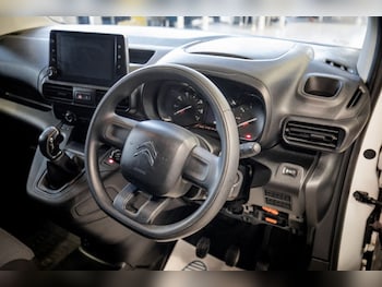 Used Citroen Berlingo 2020 for sale - 78287941: Photo