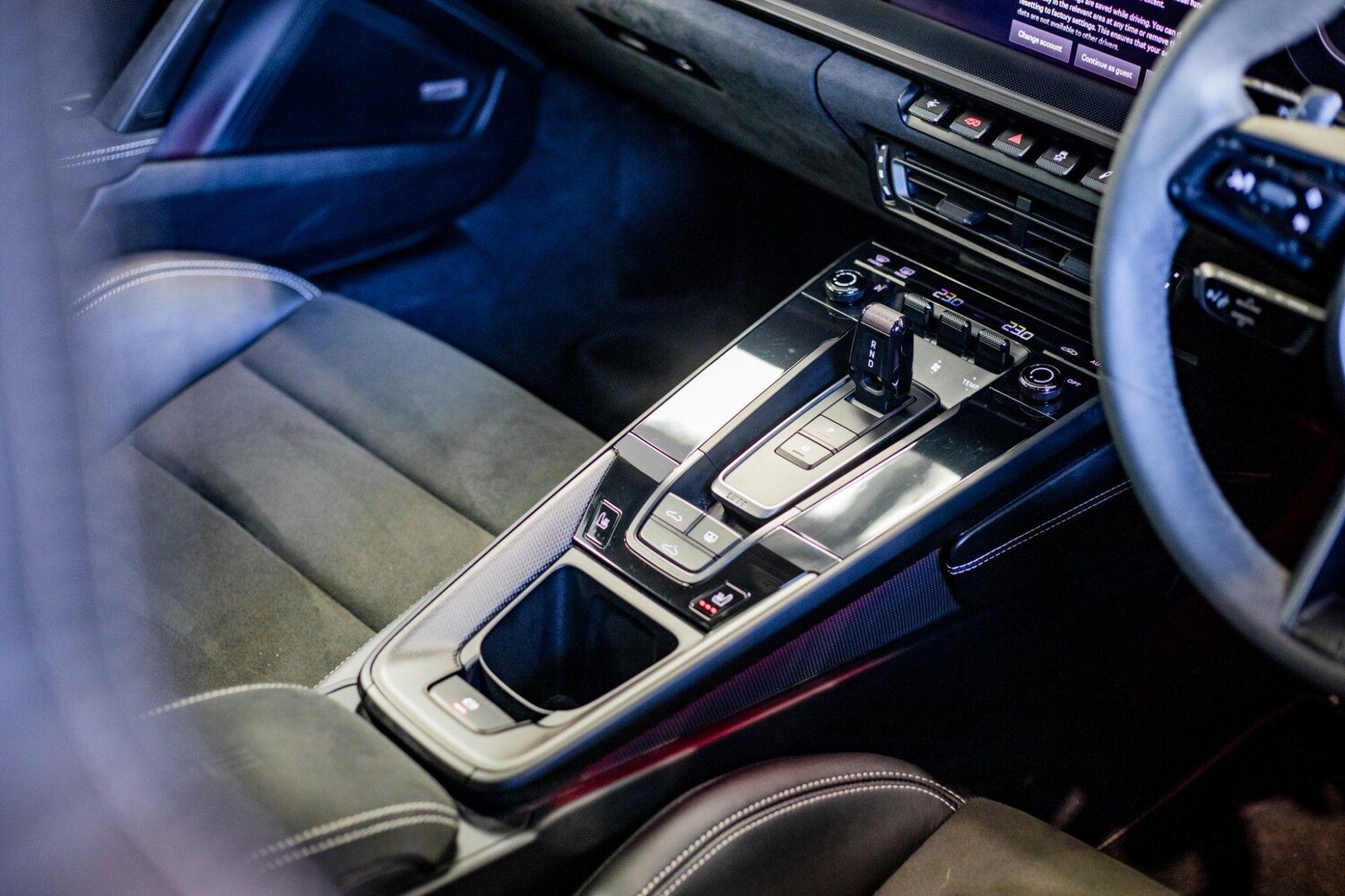 Used Porsche 911 2022 for sale - 78115015: Photo 18