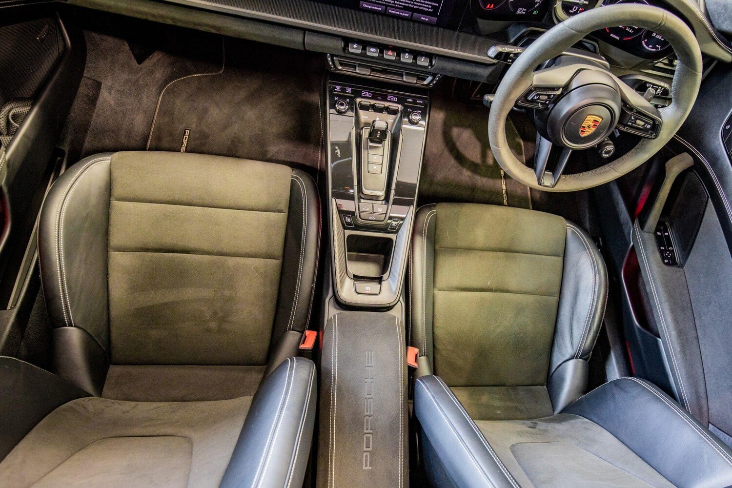 Used Porsche 911 2022 for sale - 78115015: Photo 23