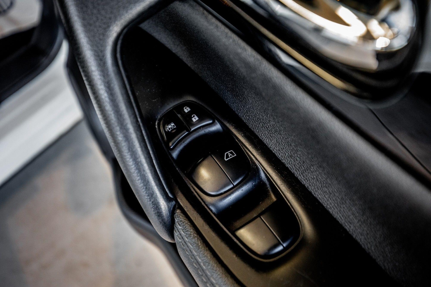 Used Nissan Qashqai 2017 for sale - 77230472: Photo 15