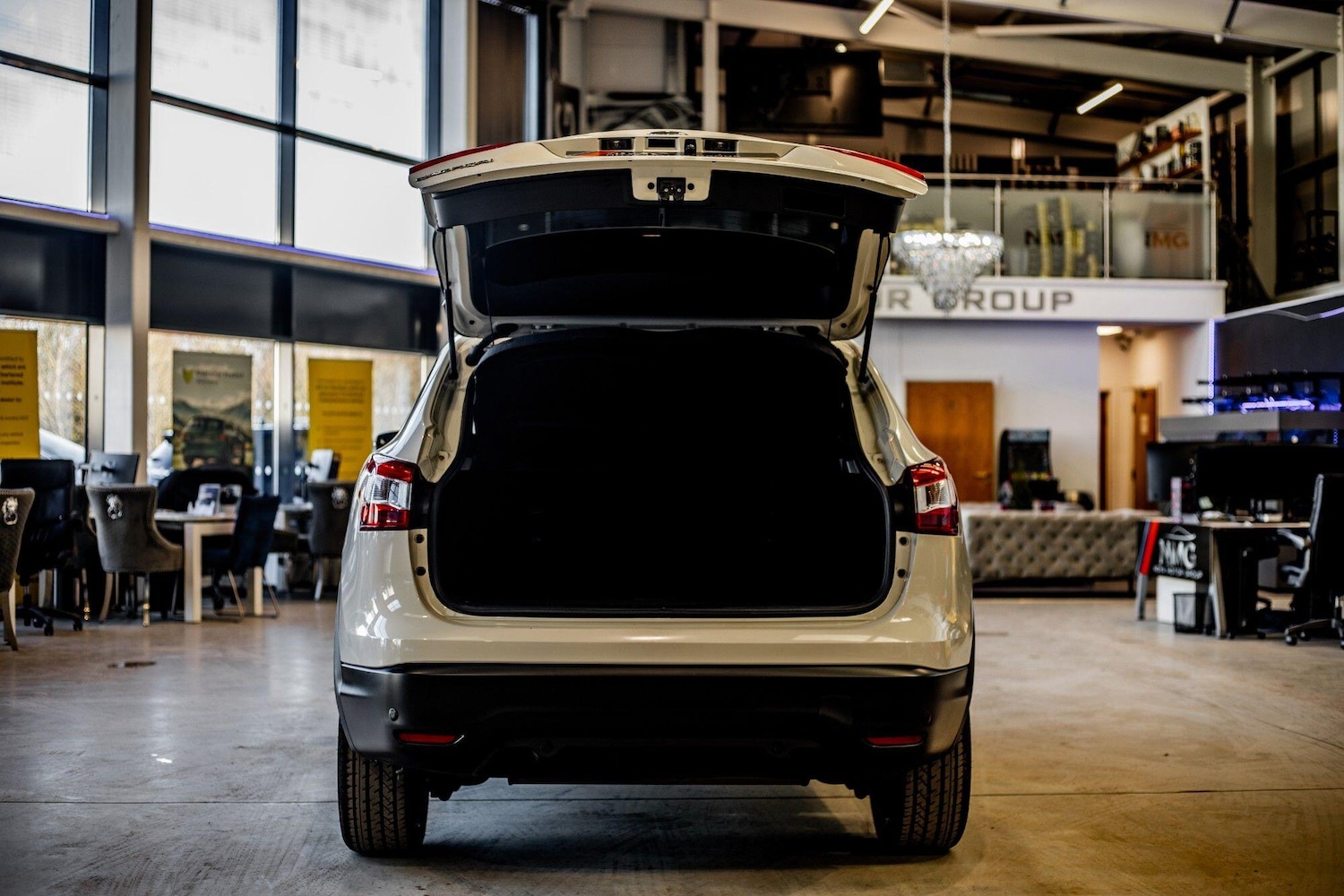 Used Nissan Qashqai 2017 for sale - 77230472: Photo 36