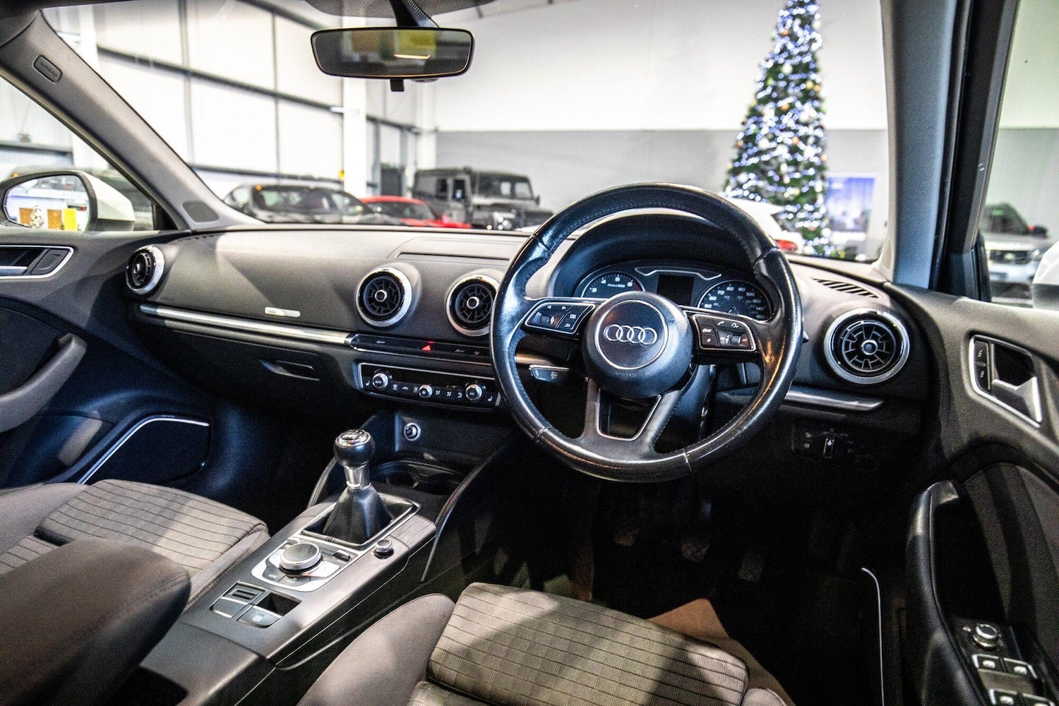 Used Audi A3 2016 for sale - 77156350: Photo 2