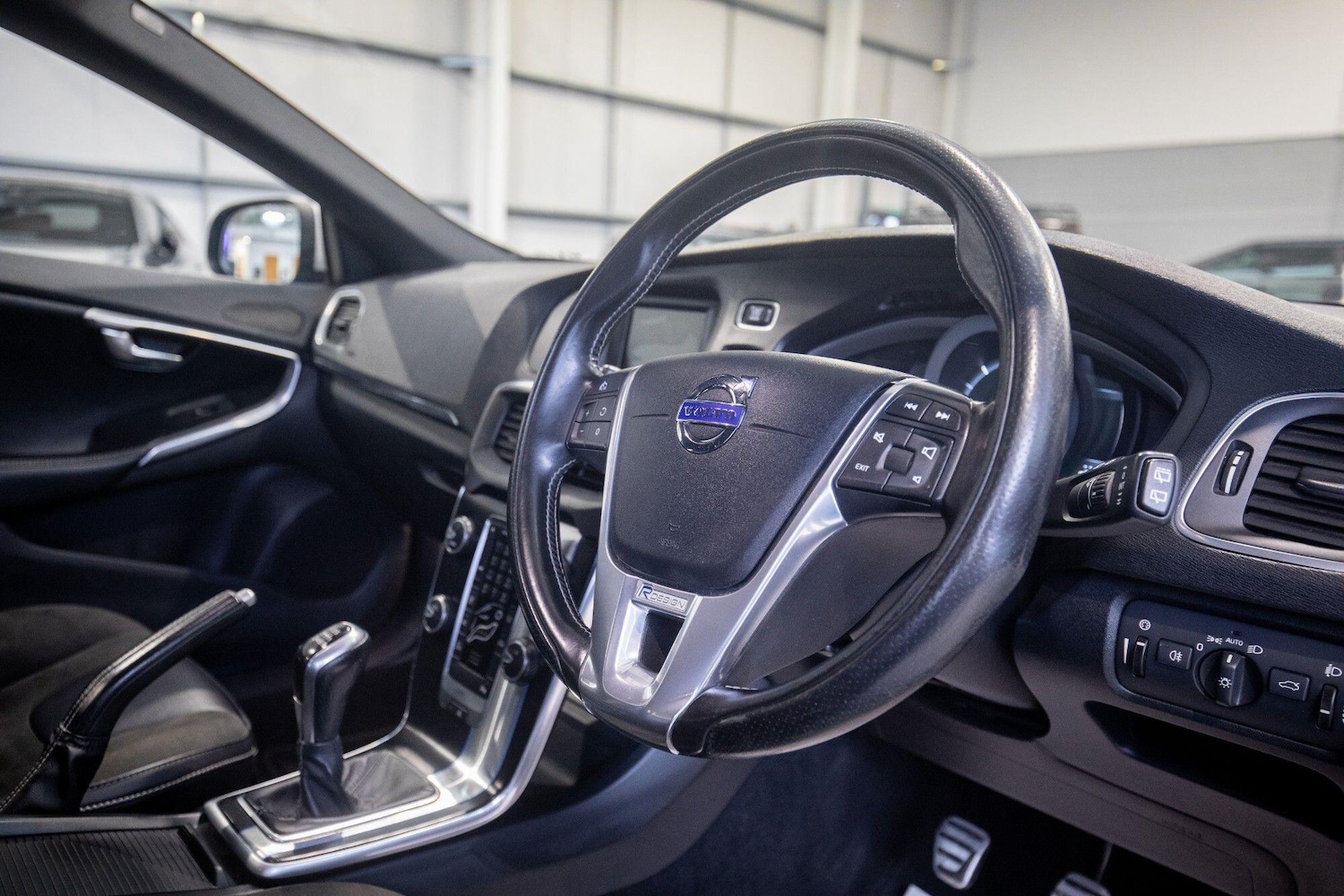 Used Volvo V40 for sale - 77823582: Photo 18